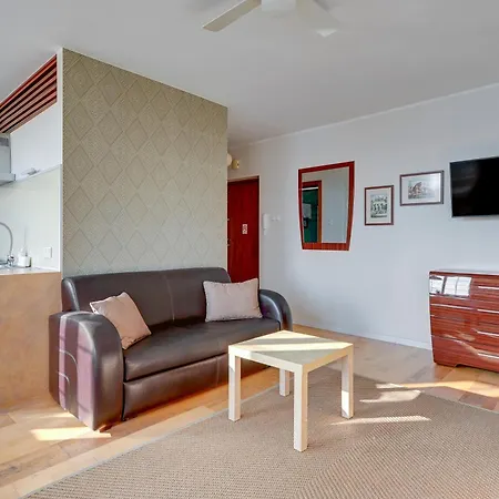 Dom & House - Old Town Targ Rybny - Self Check-in, Parking, River View דירה גדנסק
