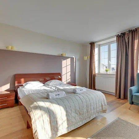 דירה Dom & House - Old Town Targ Rybny - Self Check-in, Parking, River View גדנסק