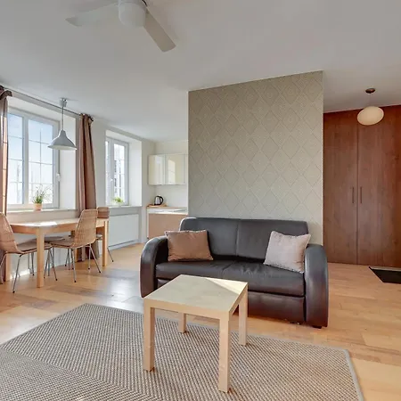 Dom & House - Old Town Targ Rybny - Self Check-in, Parking, River View Gdańsk