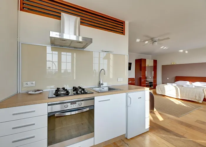 Dom & House - Old Town Targ Rybny - Self Check-in, Parking, River View グダニスク